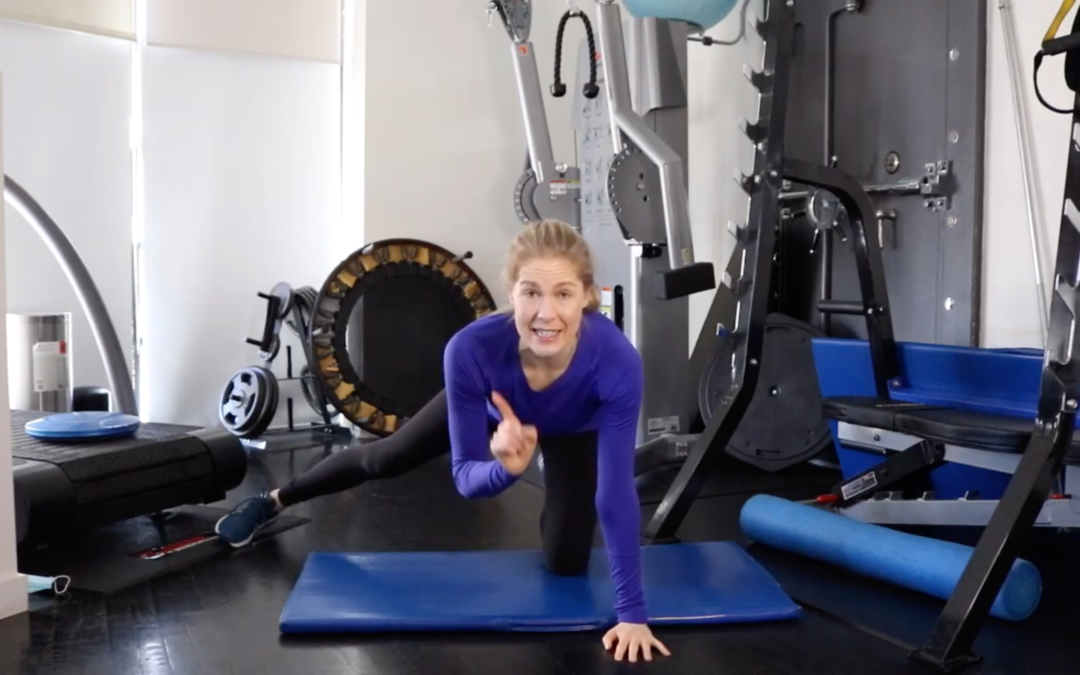 Monday Moves: Inner thighs foam roller stretch